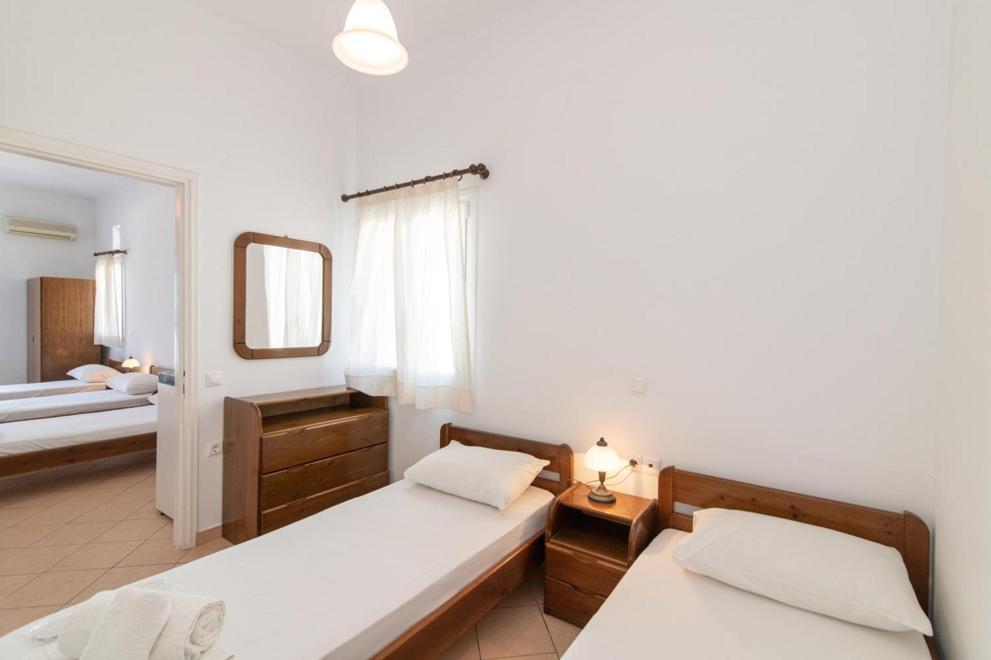 Ferienwohnung Esperides Tínos Exterior foto